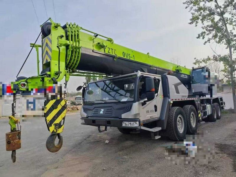 Avtokran Zoomlion 100t Avtokran Zoomlion 100t
