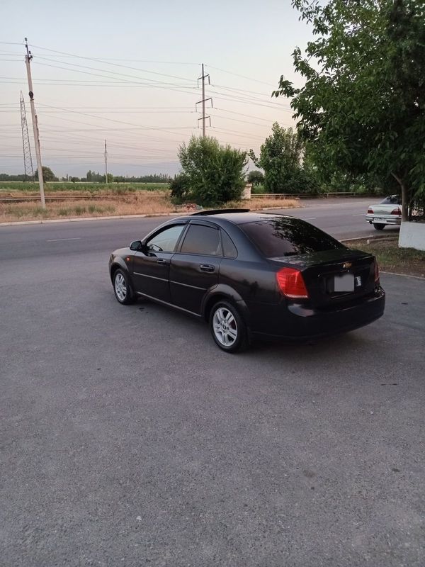 Lacetti avtomat 2010 yaxshi xolatda. Lacetti avtomat 2010 yaxshi xolatda.
