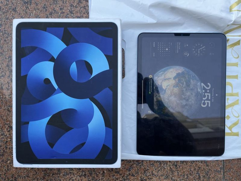 Ipad air 5 64GB sotiladi Ipad air 5 64GB sotiladi