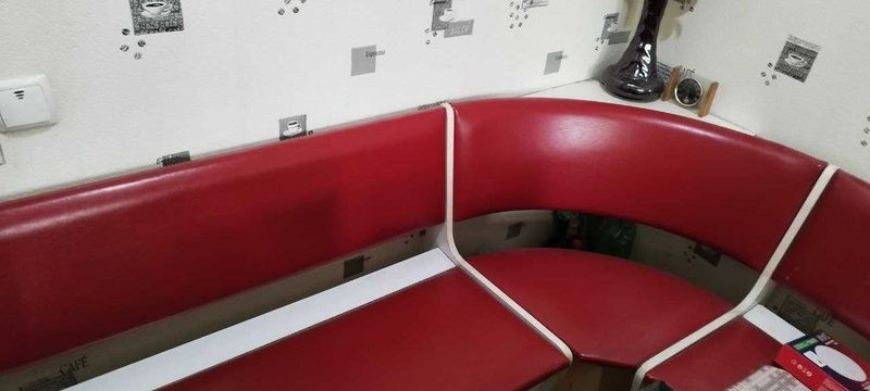 Продам уголок для кухни Продам уголок для кухни
