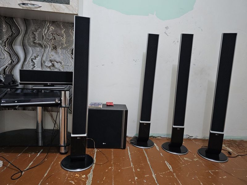 LG damashniy sentir karaoke HDMI SIMPLINK USB ishlashi zurHDMI MP3 JPE LG damashniy sentir karaoke HDMI SIMPLINK USB ishlashi zurHDMI MP3 JPE