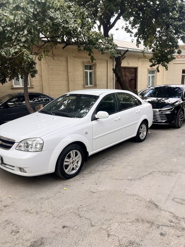 Lasettii 1.8 mexanika ideal