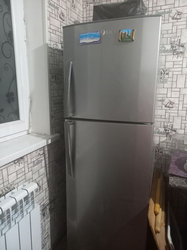 Холодильник LG тап таза сатылады
