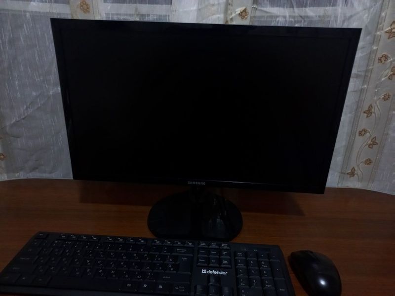 Samsung kompyuter ofisnoy Samsung kompyuter ofisnoy