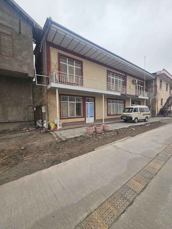 Buxoro viloyati, Romitan tumanida Muzqaymoq kafesi binosi sotiladi Buxoro viloyati, Romitan tumanida Muzqaymoq kafesi binosi sotiladi