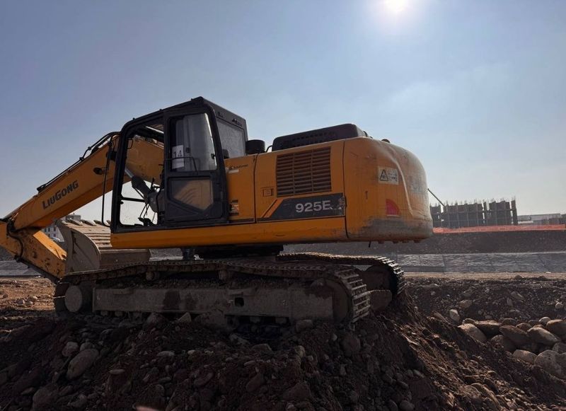 Ekskavator 2019 liugong 925E екскаватор faqat naxtga sotiladi Ekskavator 2019 liugong 925E екскаватор faqat naxtga sotiladi