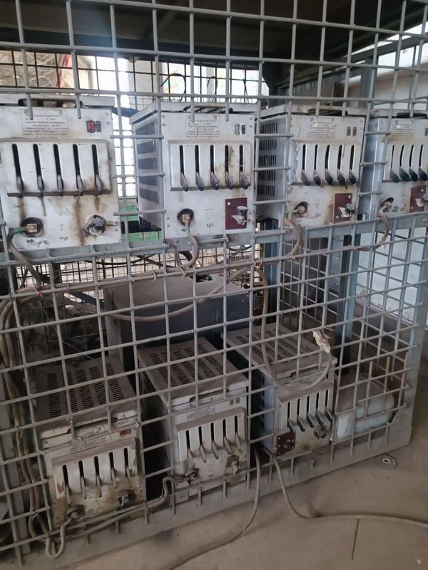 Сварочный аппарат ВДМ 1202с на 380 v в комплекте с 7 баласников Сварочный аппарат ВДМ 1202с на 380 v в комплекте с 7 баласников