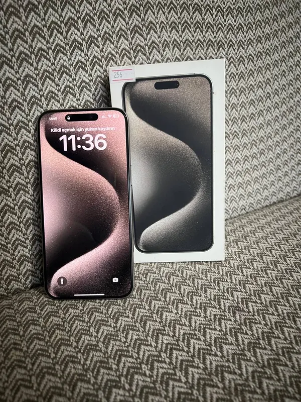 Iphone 15 pro max 256GB dual sim uz ime  dakmunt