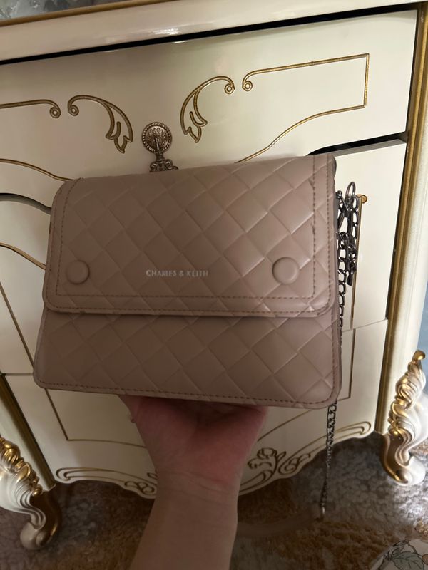 Sumka charles keith xitoy Sumka charles keith xitoy