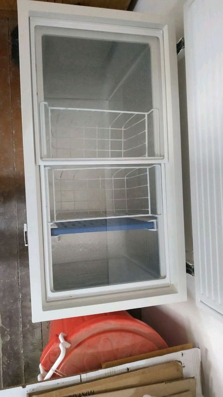 МОРОЗИЛЬНИК