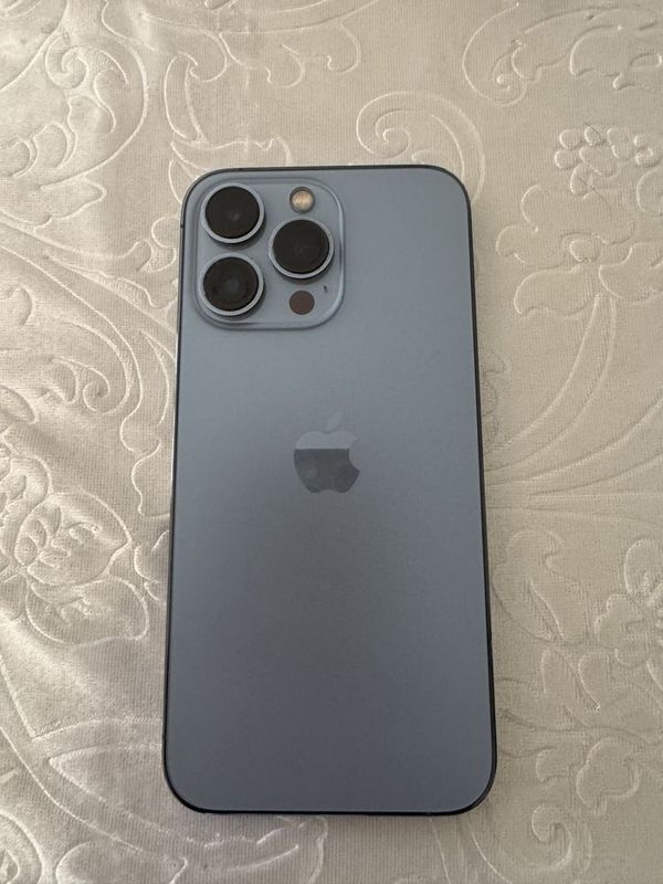iPhone 13 pro 256gb LL/A iPhone 13 pro 256gb LL/A