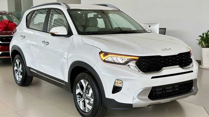 Kia sonet 2 позиция