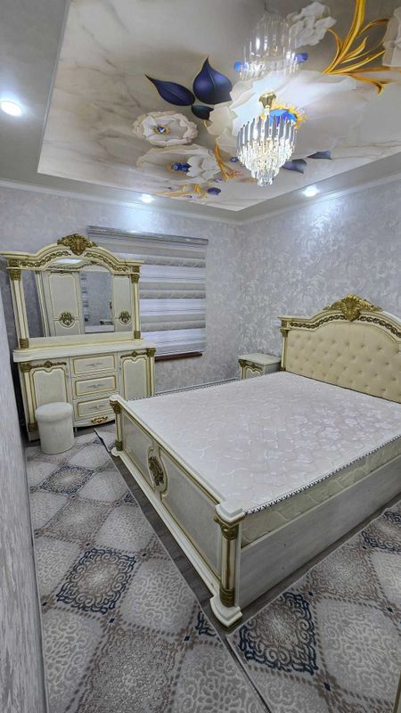 Квартира Сотилади (Барча жиҳозлари билан) Квартира Сотилади (Барча жиҳозлари билан)