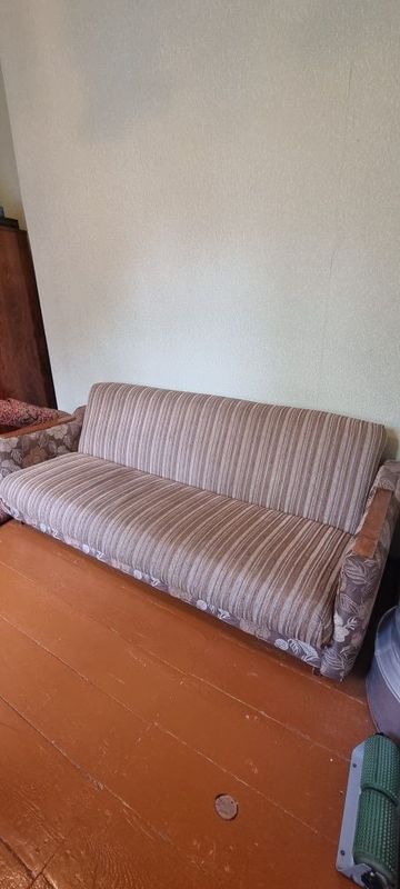 Продаю Диван и кресла Продаю Диван и кресла
