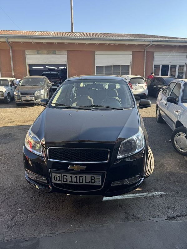 Nexia 3 ltz Avtomat rangi qora