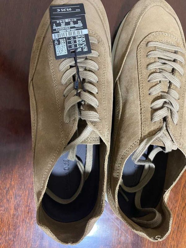 Krossovki mujskiye brend: Massimo Dutti