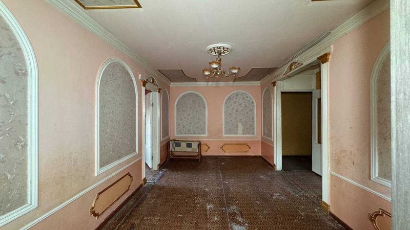 Фрунзиский Бегим маркет 2 қават 2 хона сотилади. ID: 001117 Фрунзиский Бегим маркет 2 қават 2 хона сотилади. ID: 001117