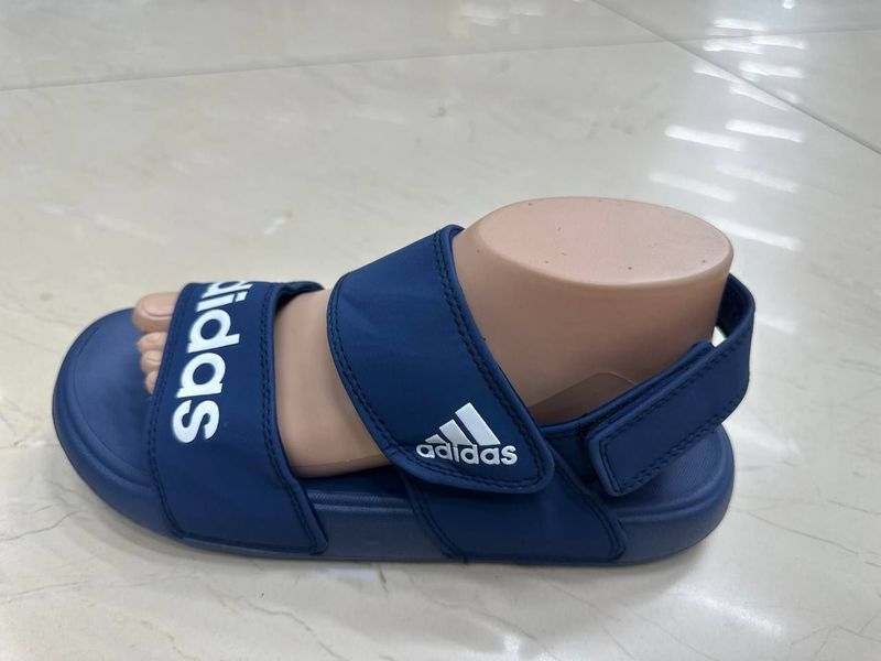 Басаножка ADIDAS ! Басаножка ADIDAS !