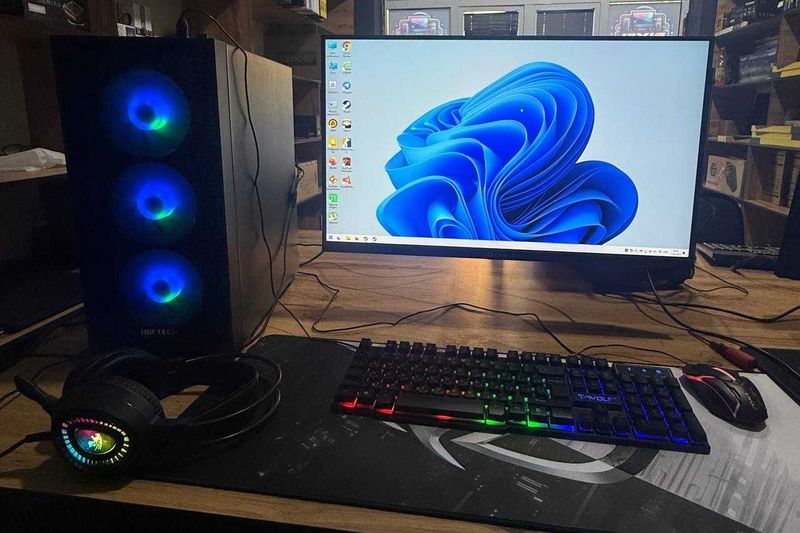Gaming kompyuter c2 pubg dot va onlayin o'yinlar uchun Gaming kompyuter c2 pubg dot va onlayin o'yinlar uchun