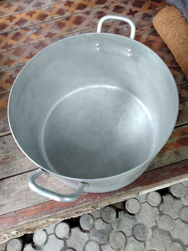 Кастрюлю советская Кастрюлю советская