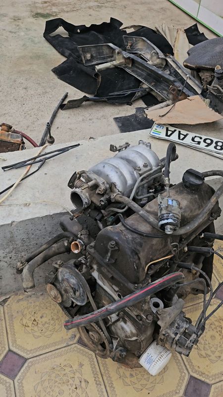 Vaz 2106 mator sotiladi
