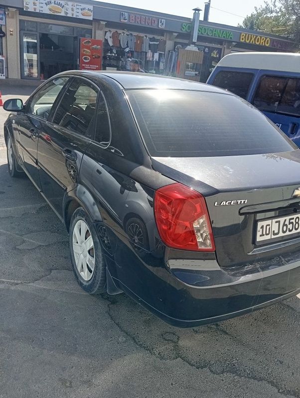 Lasetti avtomat 1.8 2010 yil