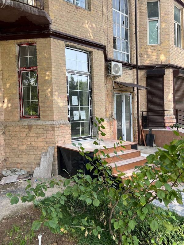 Продажа НЕжилое помещение 50м2 под любой бизнес в центре 1-линия Продажа НЕжилое помещение 50м2 под любой бизнес в центре 1-линия