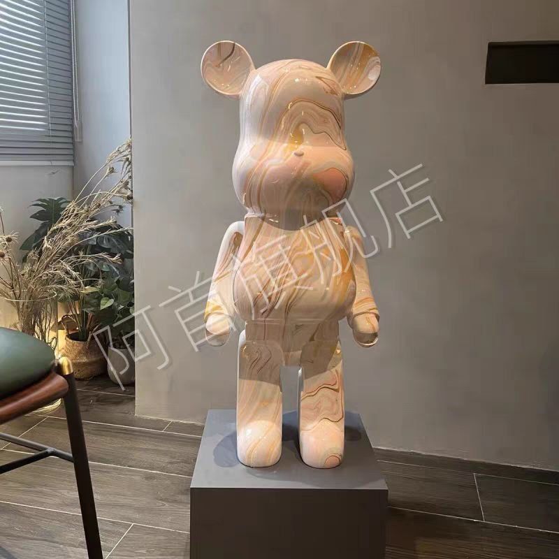 Bearbrick - фигурка копилка