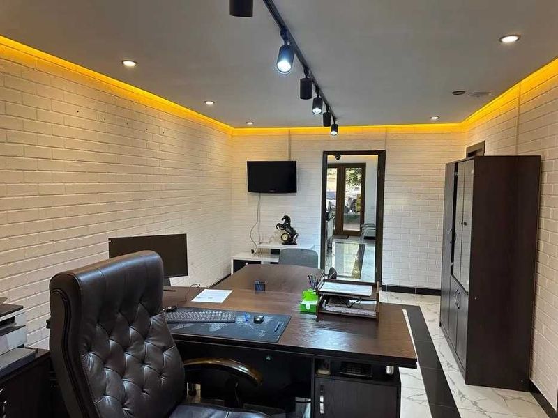 Сдается Офис 62 м² ул.Ракат Мебель+техника Ор: Кафе Локмако (ГМТ) Сдается Офис 62 м² ул.Ракат Мебель+техника Ор: Кафе Локмако (ГМТ)