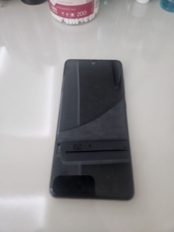 Samsung A51 sotiladi Samsung A51 sotiladi