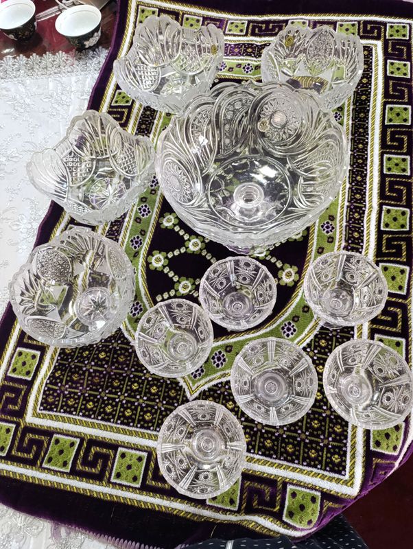 Avvalgi pishiq xrustal 280.000
