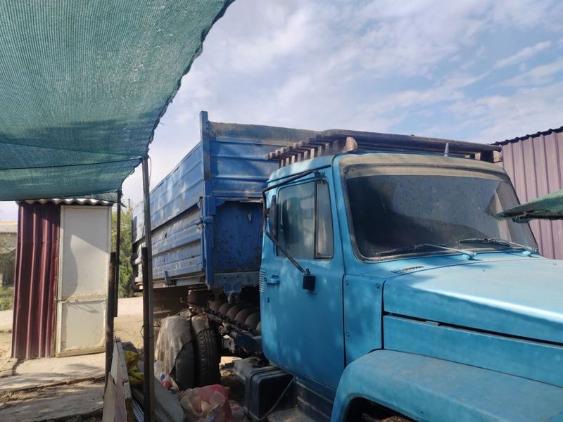 Gaz 53 sotiladi xolati yaxshi gaz ballonllari bor