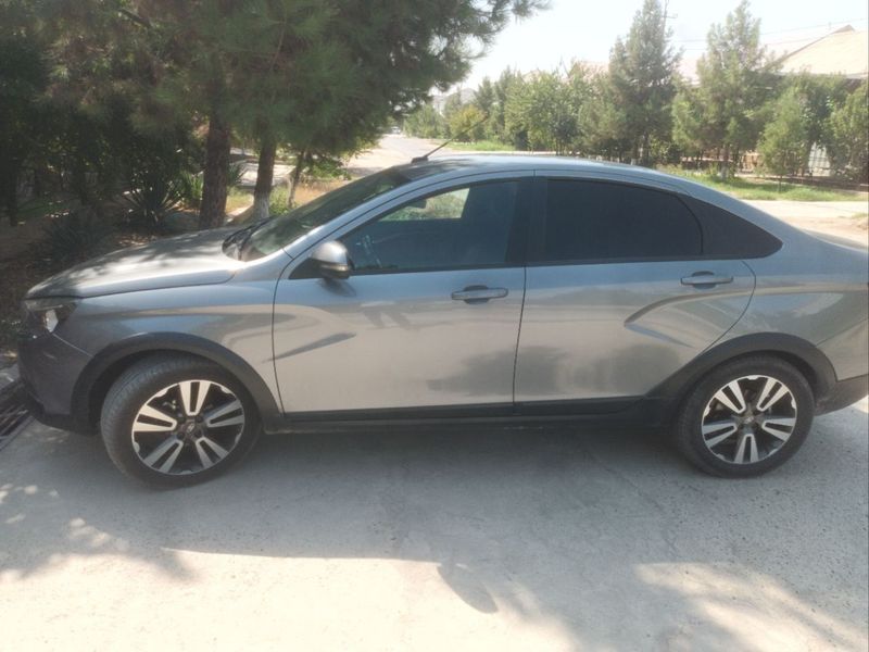 Lada Vesta croos 1.8 Lada Vesta croos 1.8