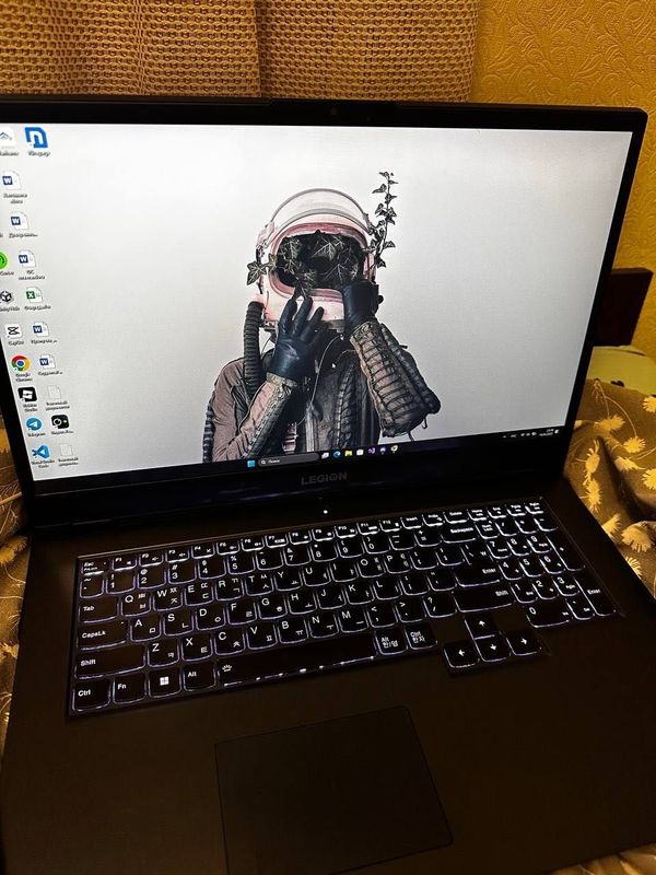 Продаю ноутбук Lenovo Legion 5 (RTX 3060 + Ryzen 7 5800H) Продаю ноутбук Lenovo Legion 5 (RTX 3060 + Ryzen 7 5800H)