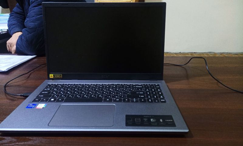 Acer aspire 5 core I 7