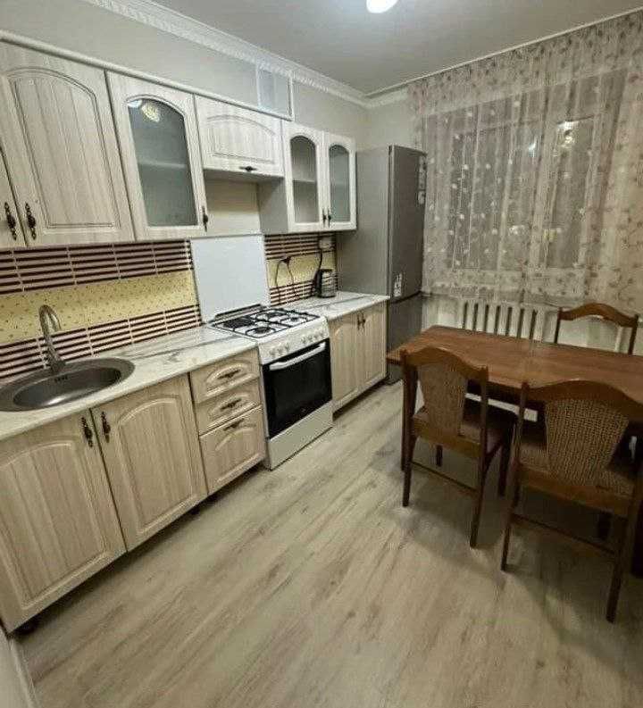 #Аренда 3х ком квартира Мирзо Улугбекский ,Паркентский