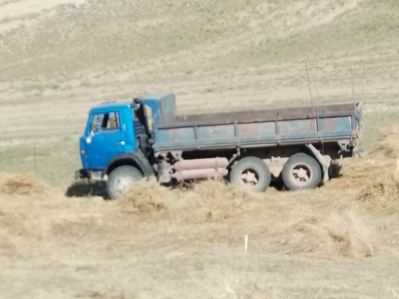 Kamaz sotiladi nahadu ishlab turgan kamaz yili 80 dokumendi ikki varoq