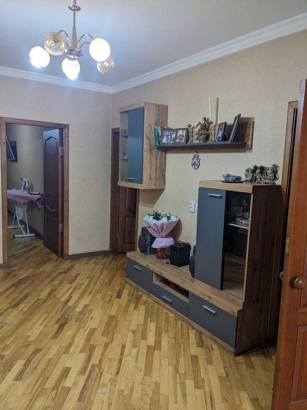 Метро Чиланзар, 16- квартал, Продается 2в3 /3/4 Метро Чиланзар, 16- квартал, Продается 2в3 /3/4