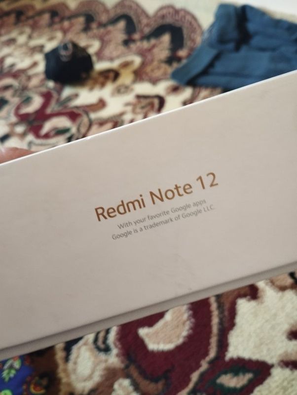 Redmi note12 xolati yangi