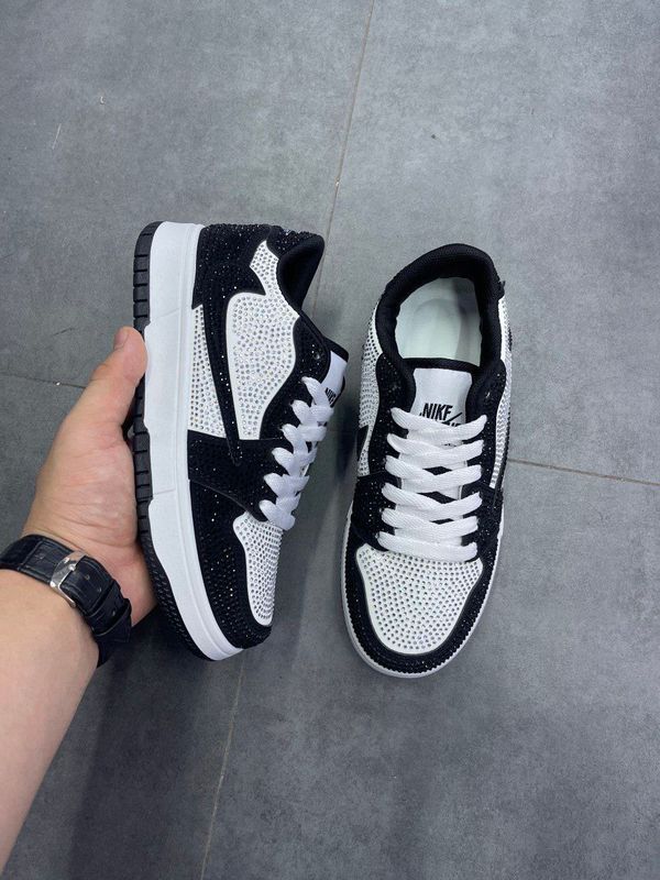 Nike Nike