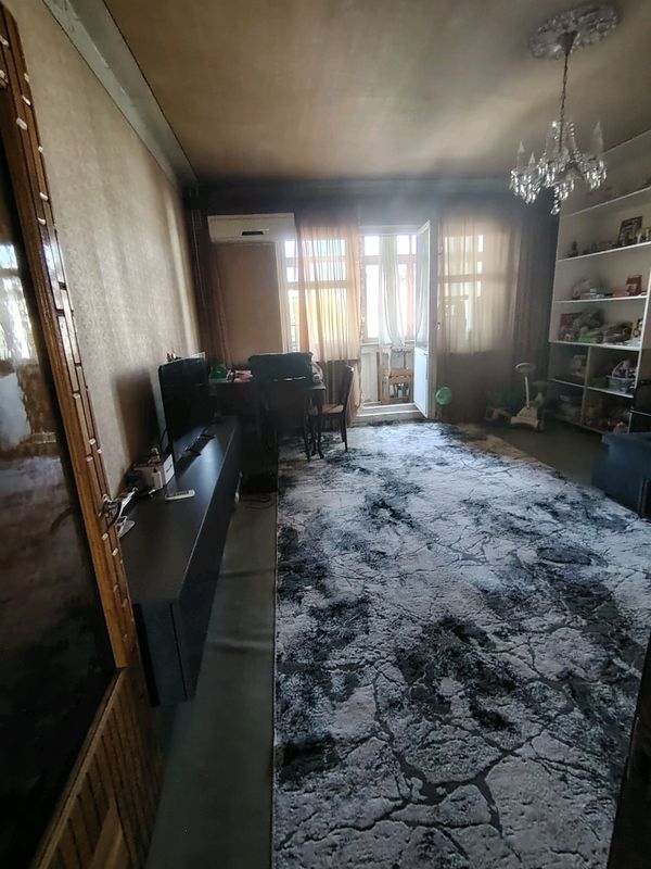 продам трёхкомнатную квартиру алгоритм 31 3/49