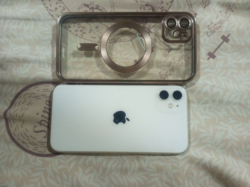 Iphon 11 olinganiga bir oy boldi emkost 100 Iphon 11 olinganiga bir oy boldi emkost 100
