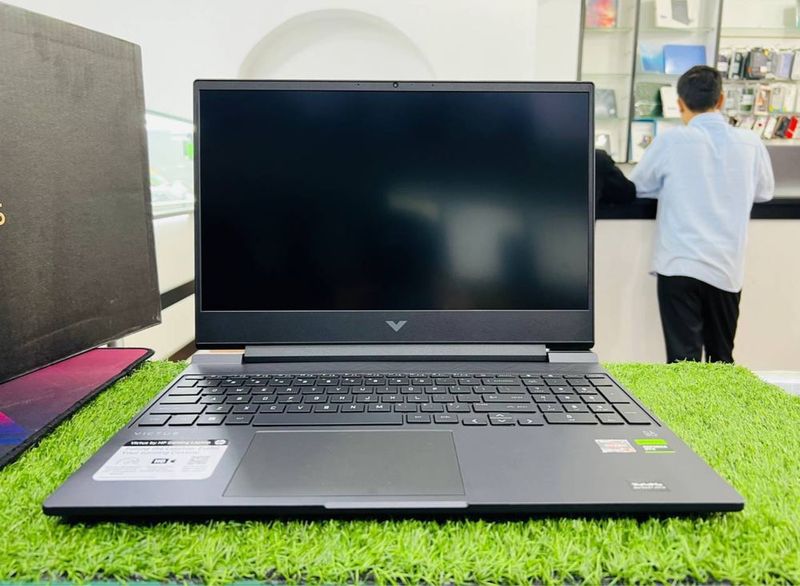 HP Victus Gaming Ryzen 5-5600H 8GB/512GB GTX1650 HP Victus Gaming Ryzen 5-5600H 8GB/512GB GTX1650