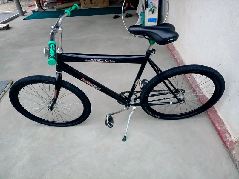 velosiped sotiladi velosiped sotiladi