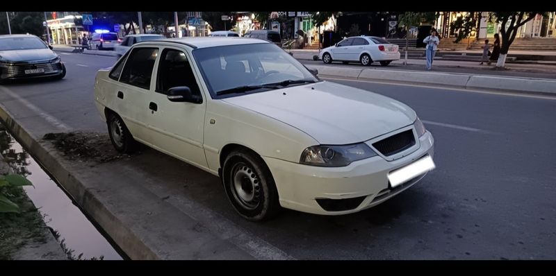 Nexia 2 2010 yaxwi holatda Nexia 2 2010 yaxwi holatda