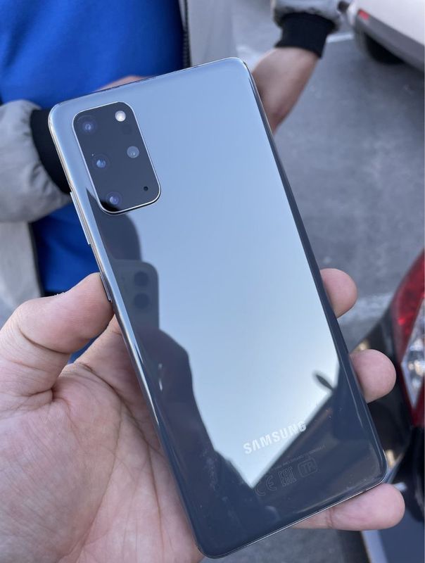 Samsung S20+ plus Samsung S20+ plus