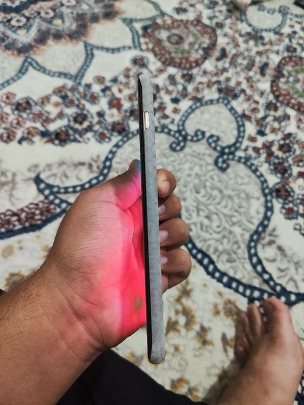Samsung 10s + 512 gb oq bron qilingan Samsung 10s + 512 gb oq bron qilingan