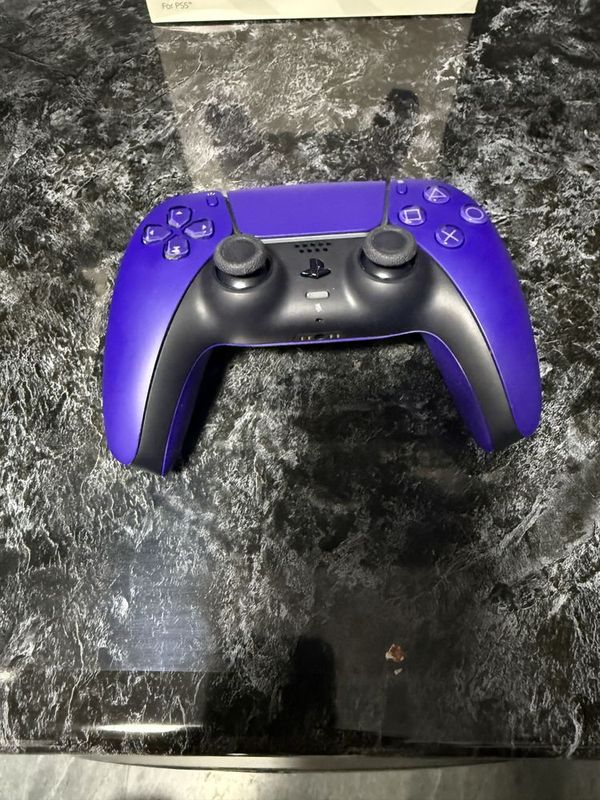 Playstation 5 DualSense Joystik (Джойстик). В идеальном состоянии. Playstation 5 DualSense Joystik (Джойстик). В идеальном состоянии.