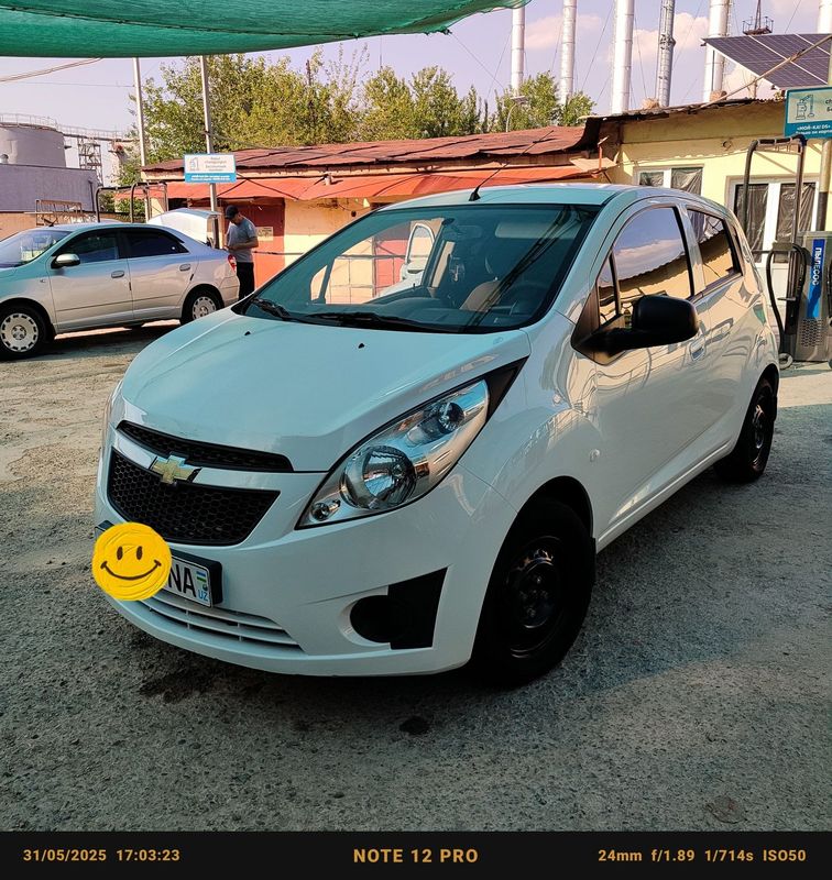 Spark mexanik sotiladi Spark mexanik sotiladi