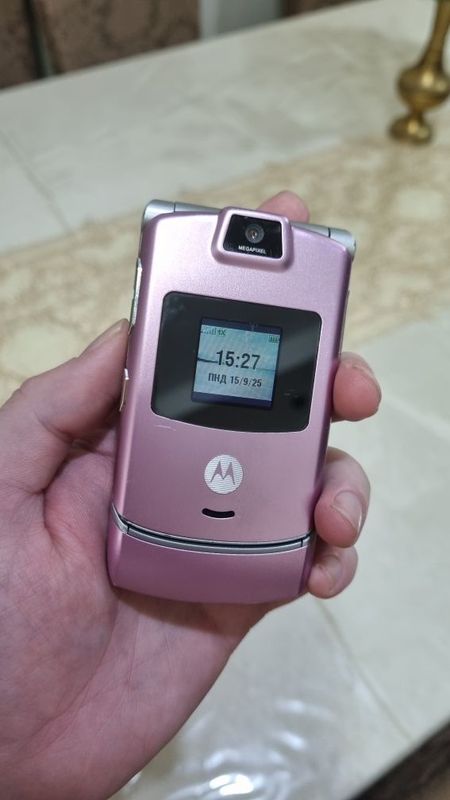 Motorola Razr V3 CDMA Perfetum Mobile Motorola Razr V3 CDMA Perfetum Mobile